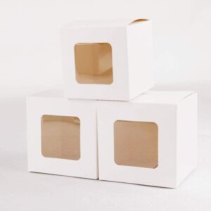 CAJA CON VENTANILLA DE 4X4X4 IN