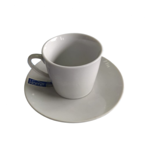 Taza y plato de caje